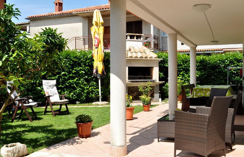 Apartments Val Umag Extérieur photo